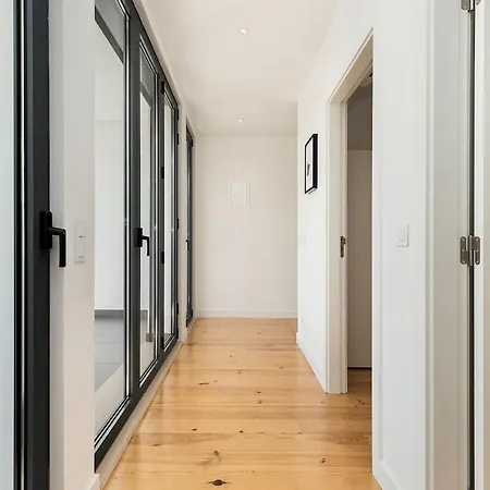 Beautiful For 6 W/ Spacious Terrace Апартаменты *